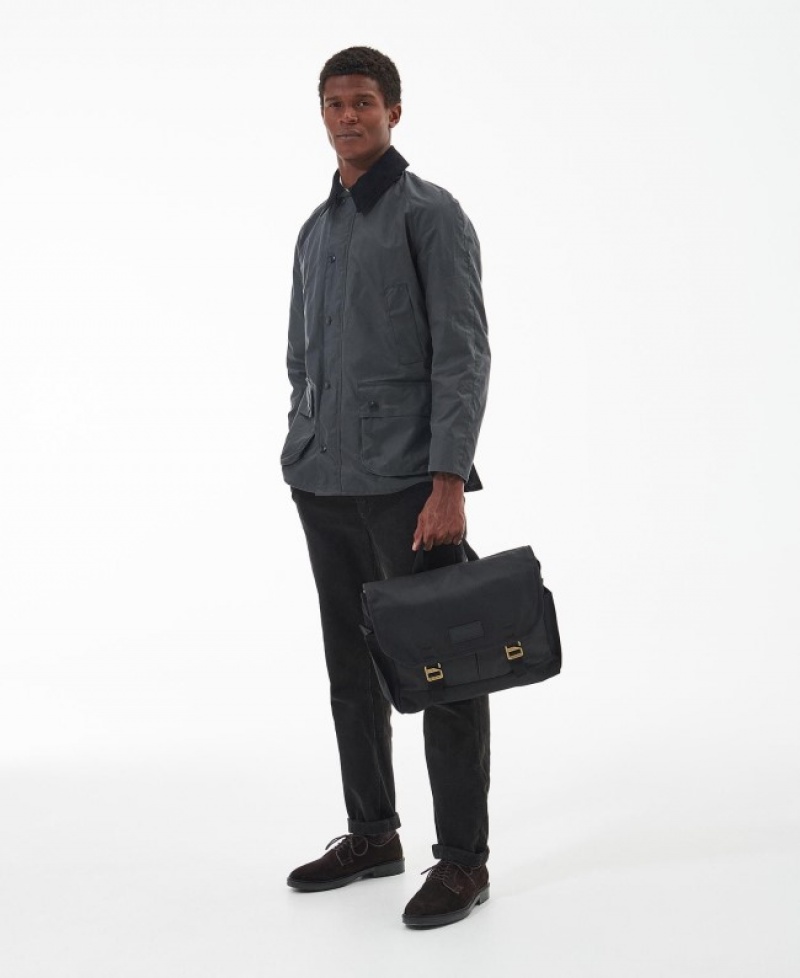 Barbour Essential Wax Messenger Negrii | TYZM1605