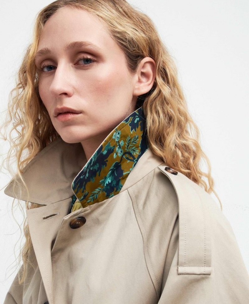 Barbour x House of Hackney Queensbridge Showerproof Bej | WSNP4988